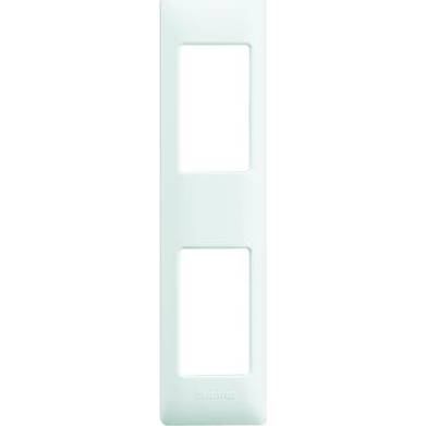 BTicino LivingLight rámeček 2-modulový vert. bily lnd4812bi